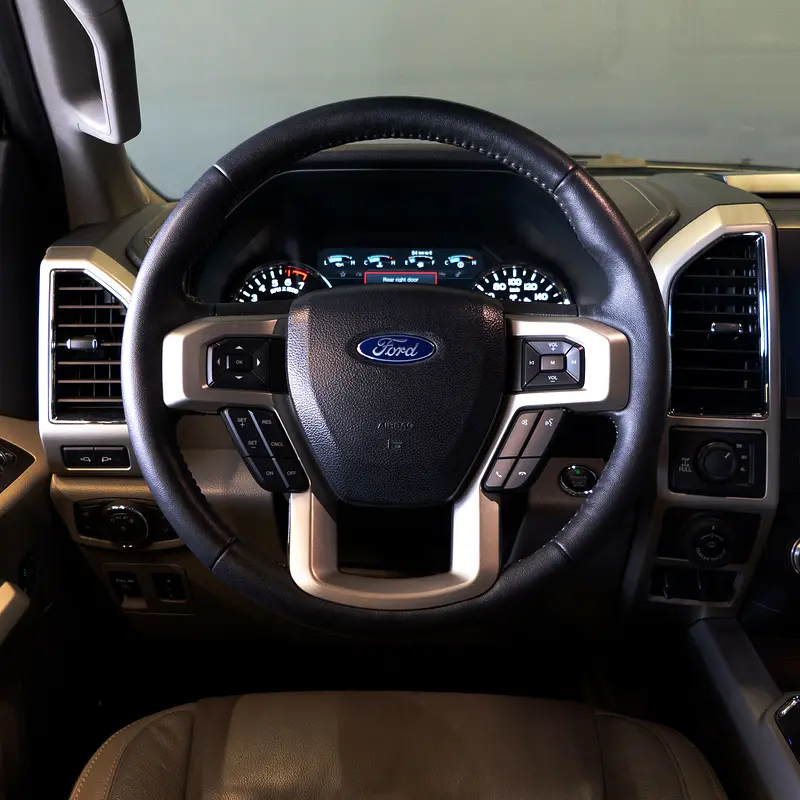 AED 2,394  pm  • 0% Downpayment • Ford F-150 Lariat • 1 Year Warranty - Image 11