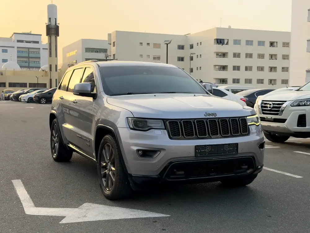 GRAND CHEROKEE LIMITED SPECIAL EDITION SINGLE OWNER ACCIDENT FREE GCC SPEC, 100% BANK LOAN ALSO - Image 5