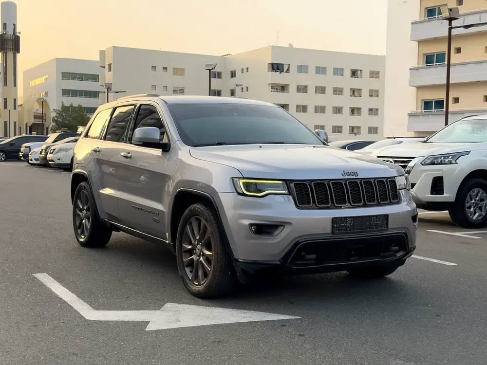 GRAND CHEROKEE LIMITED SPECIAL EDITION SINGLE OWNER ACCIDENT FREE GCC SPEC, 100% BANK LOAN ALSO - Image 6