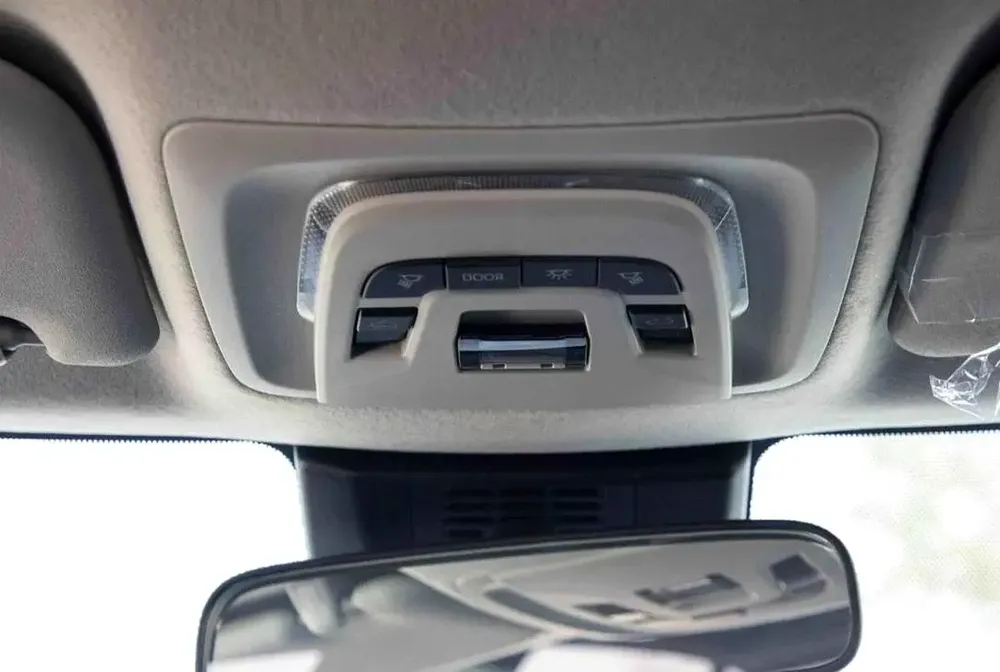 2025 Toyota Corolla Elite Edition Sedan HEV 1.8L 4-Cyl Hybrid CVT FWD Export Only - Image 14