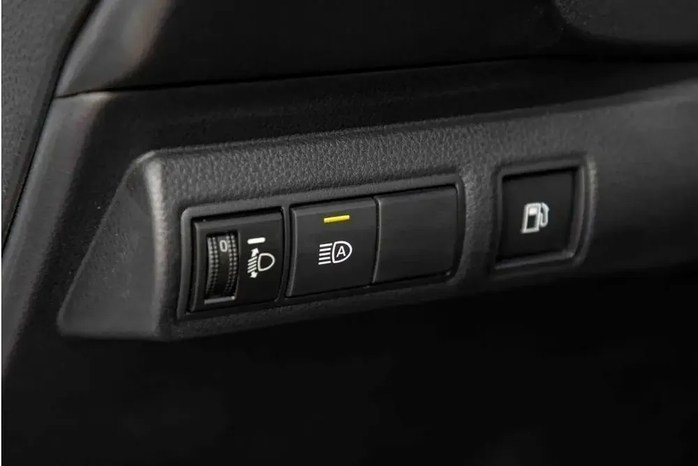 2025 Toyota Corolla Elite Edition Sedan HEV 1.8L 4-Cyl Hybrid CVT FWD Export Only - Image 15