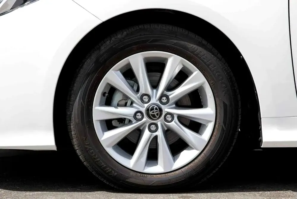 2025 Toyota Corolla Elite Edition Sedan HEV 1.8L 4-Cyl Hybrid CVT FWD Export Only - Image 17