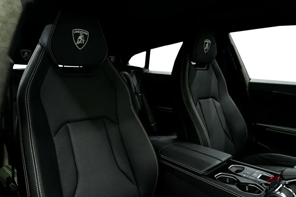 Lamborghini URUS S | Certified Pre-Owned | Dealer Warranty | Service Contract - Image 11