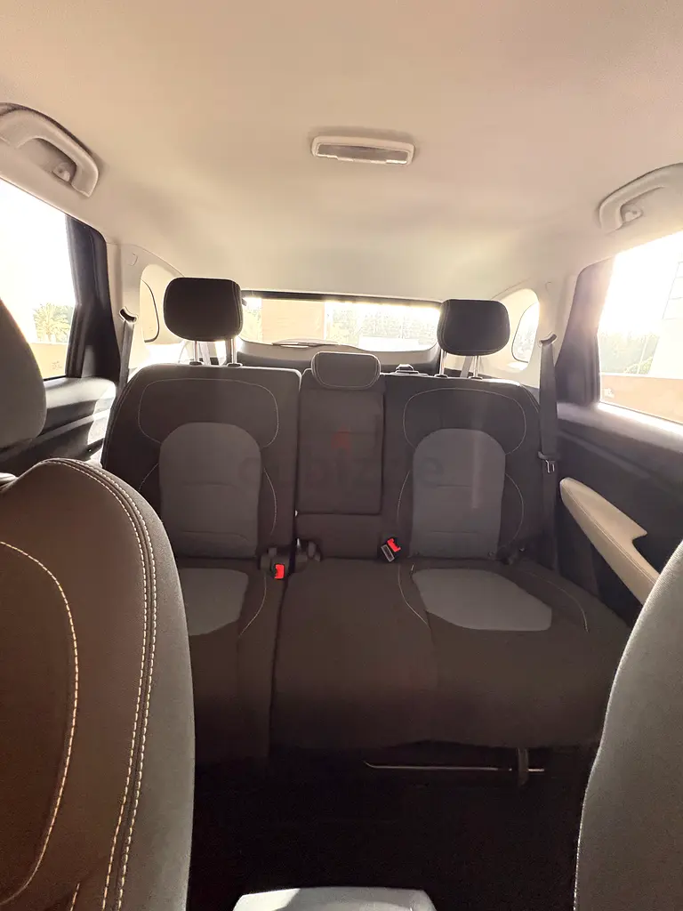 2023 Chevrolet Captiva - Female Driven, Mint Condition - Image 10