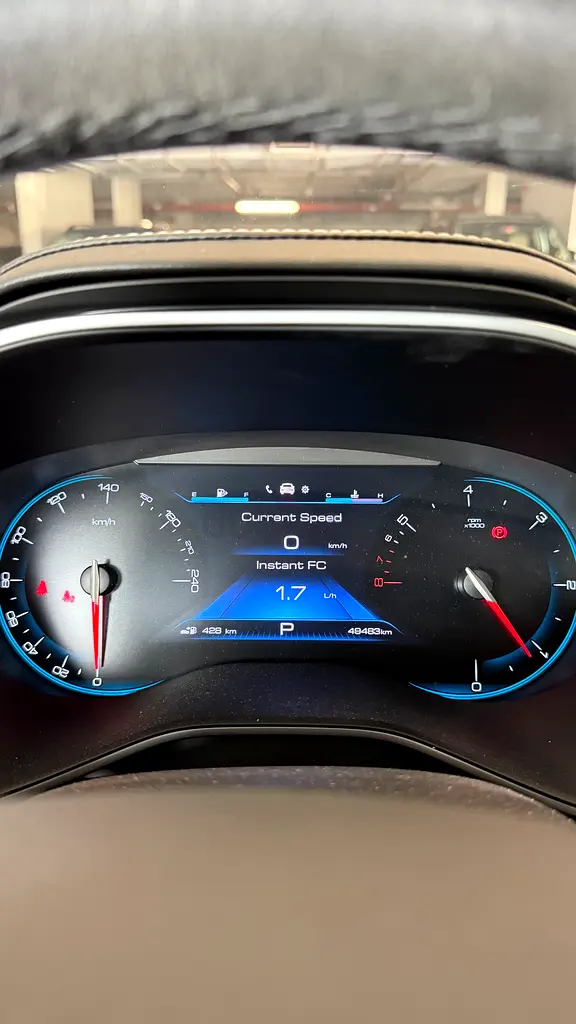 2023 Chevrolet Captiva - Female Driven, Mint Condition - Image 11