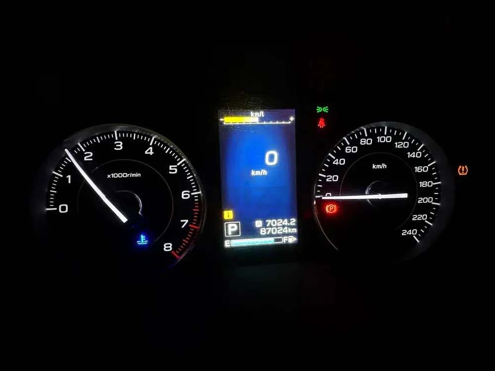 Subaru XV 2018 Premium - GCC Specs - Great Condition - Image 5