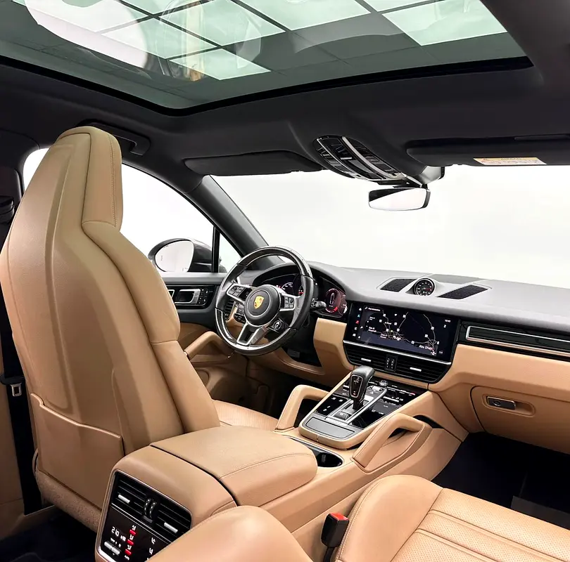 2022 Porsche Cayenne S Coupe, 1 Year Warranty Unlimited Km, Porsche Full Service History, GCC - Image 13
