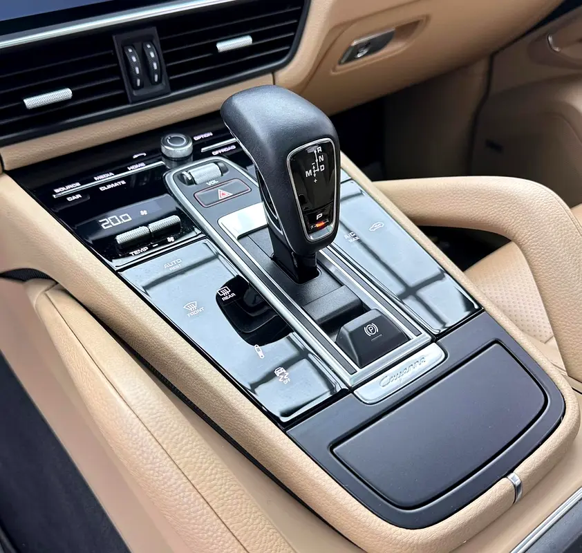 2022 Porsche Cayenne S Coupe, 1 Year Warranty Unlimited Km, Porsche Full Service History, GCC - Image 14