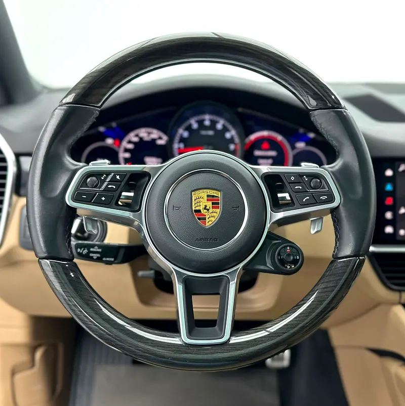 2022 Porsche Cayenne S Coupe, 1 Year Warranty Unlimited Km, Porsche Full Service History, GCC - Image 7