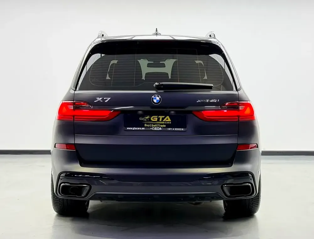 2022 BMW X7 xDrive40i M-Sport, 2027 BMW Warranty + Service Pack, Low Km, 7 Seater, GCC - Image 5