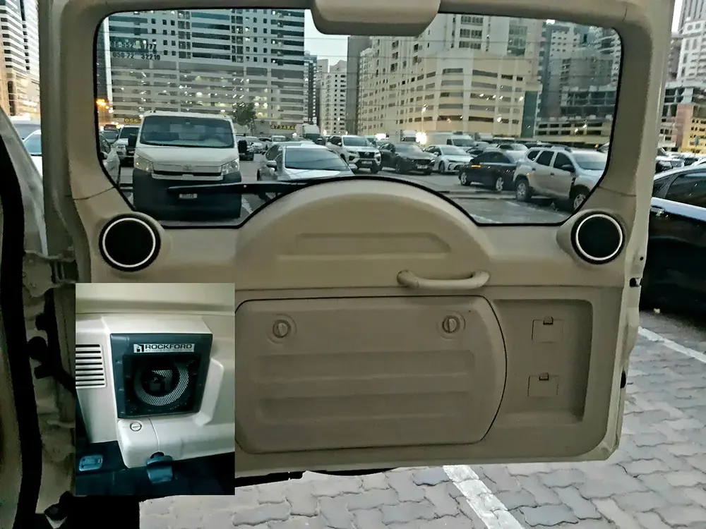 MITSUBISHI PAJERO 3.5L GLS 2013 GCC SPEC V6 4WD FULL OPTION SUNROOF ELECTRIC LEATHER SEATS 8 AIRBAG - Image 19