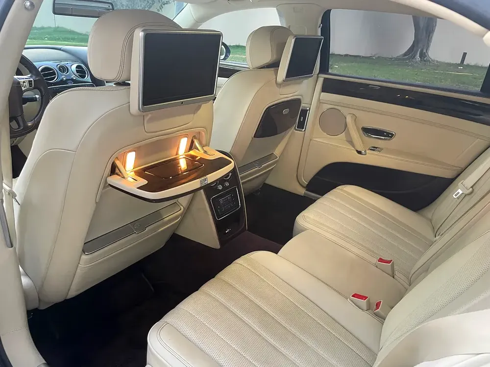 BENTLY GCC FULL SERVICE HISTORY - Image 12