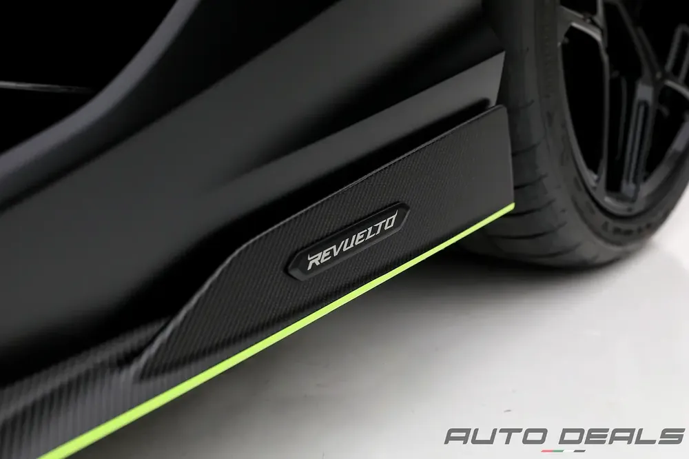 2025 Lamborghini Revuelto | Brand New | Carbon Package | Fully Loaded | 1001 HP | 6.5L V12 - Image 11