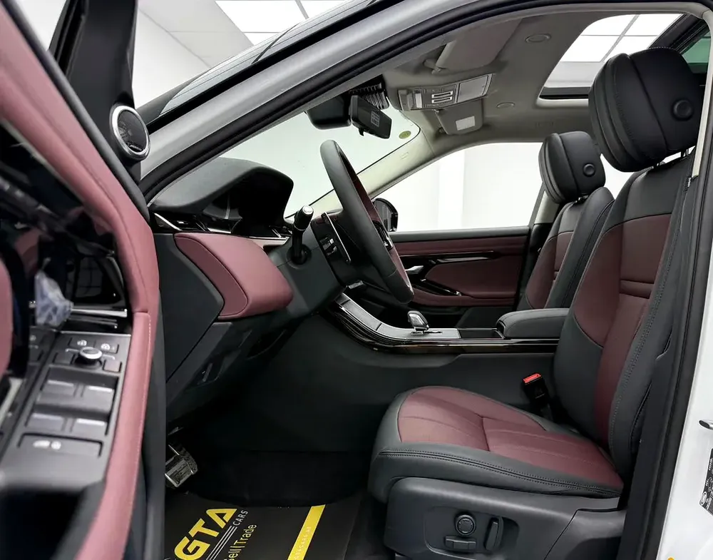 2025 Range Rover Evoque P250 Dynamic SE ,Warranty ,Brand New. - Image 14