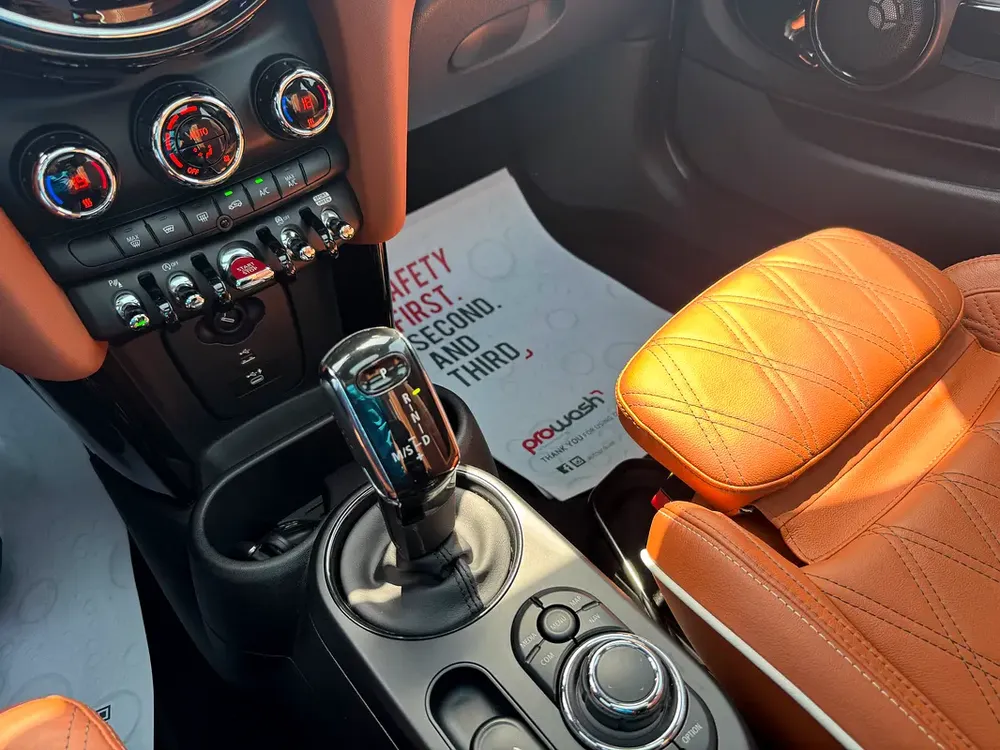 2022 MINI Cooper S  JCW  Edition | GCC|  Agency Serviced   | GCC | Accident Free - Image 13