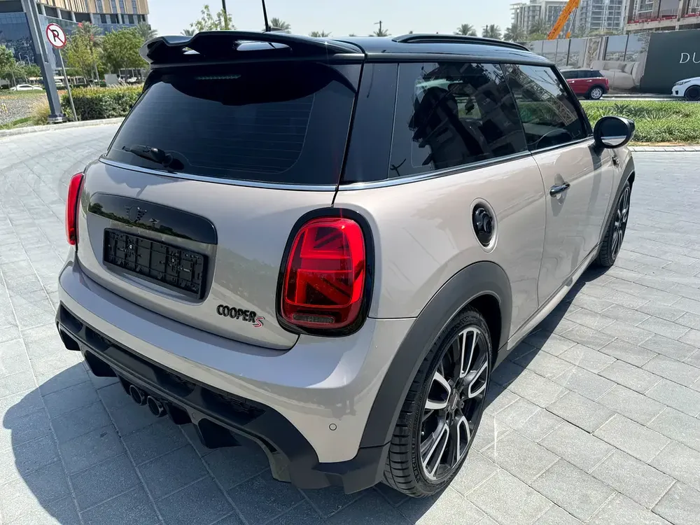 2022 MINI Cooper S  JCW  Edition | GCC|  Agency Serviced   | GCC | Accident Free - Image 7
