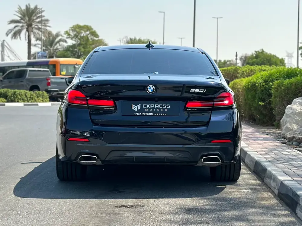 BMW 520i || M-PACKAGE || 2023 - Image 4