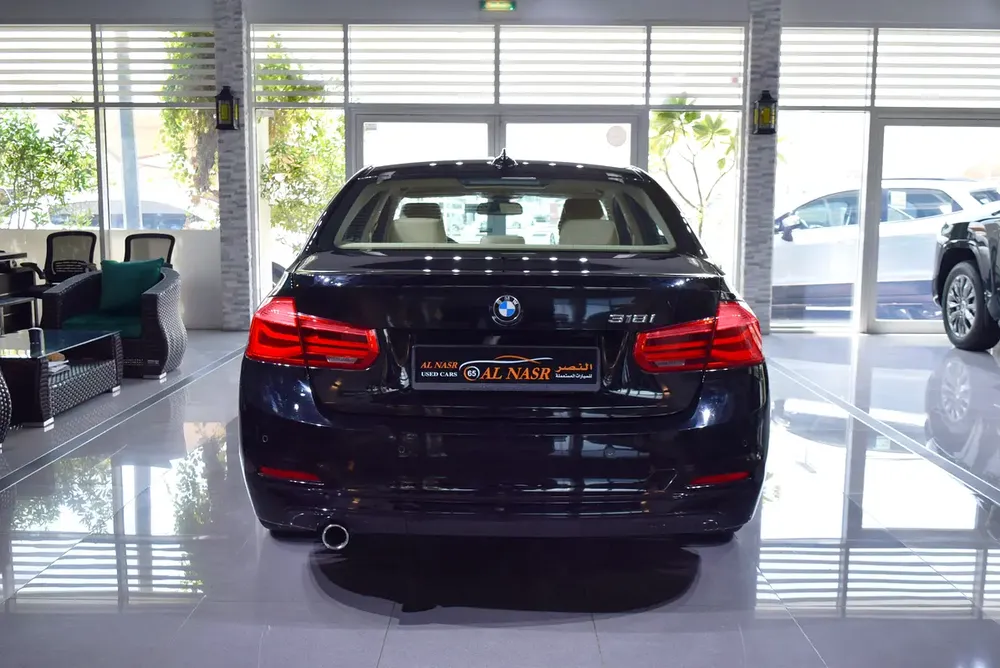 Zero Donwpayment | 318i | GCC Specs | Excellent Condition | Single Owner - Image 5