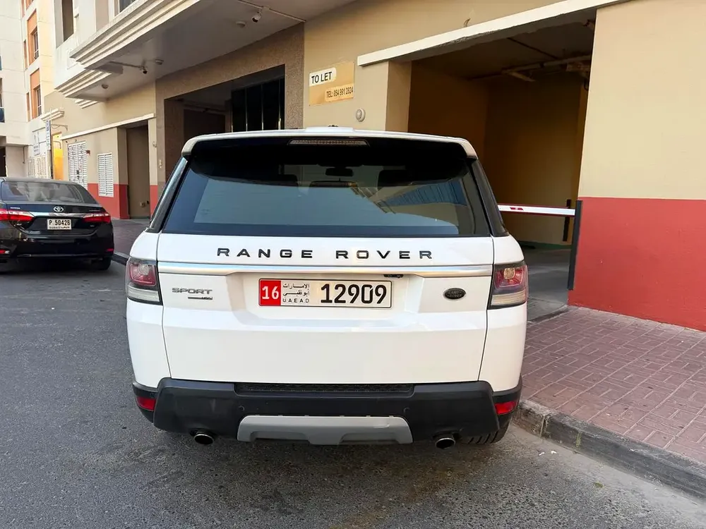 R-ROVER | 2016 | V6 | FULL OPTION - Image 5