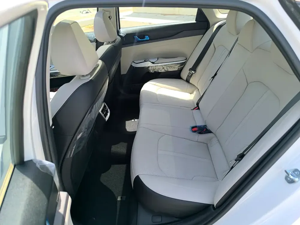 Kia K5 Engine 2.5L Full Option GCC Specs 2026 Model - Image 13