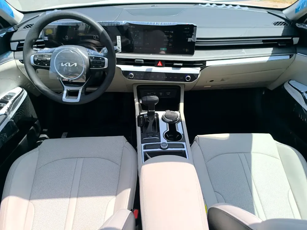 Kia K5 Engine 2.5L Full Option GCC Specs 2026 Model - Image 9