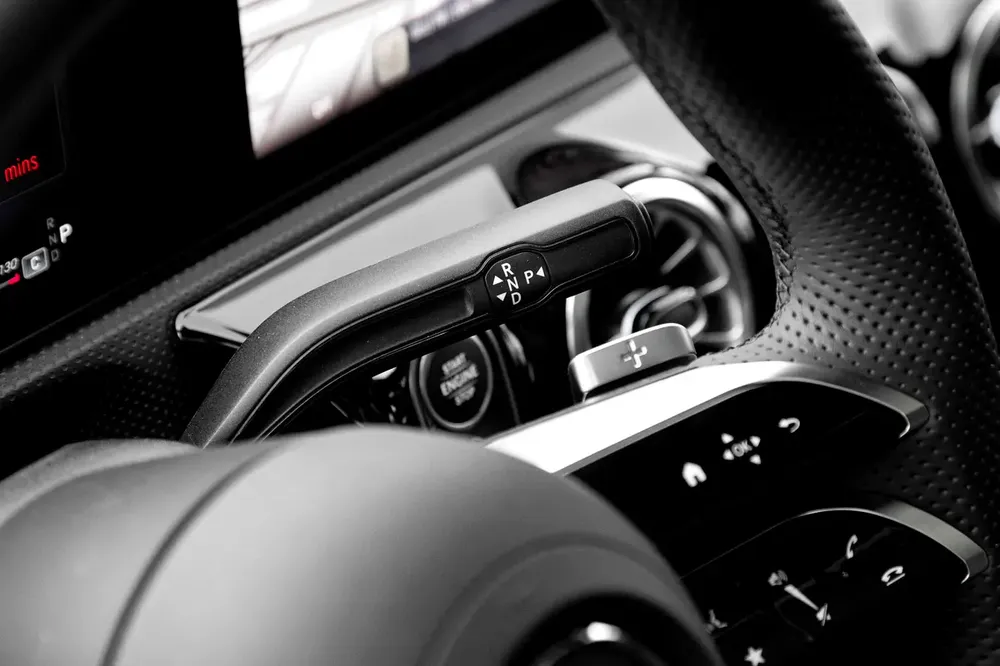 3,878 P.M | 0% Downpayment | CLA 200 AMG | 5 YEAR AGENCY WARRANTY - Image 10