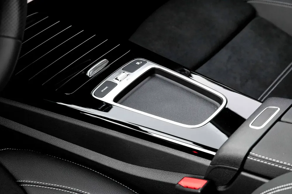 3,878 P.M | 0% Downpayment | CLA 200 AMG | 5 YEAR AGENCY WARRANTY - Image 11