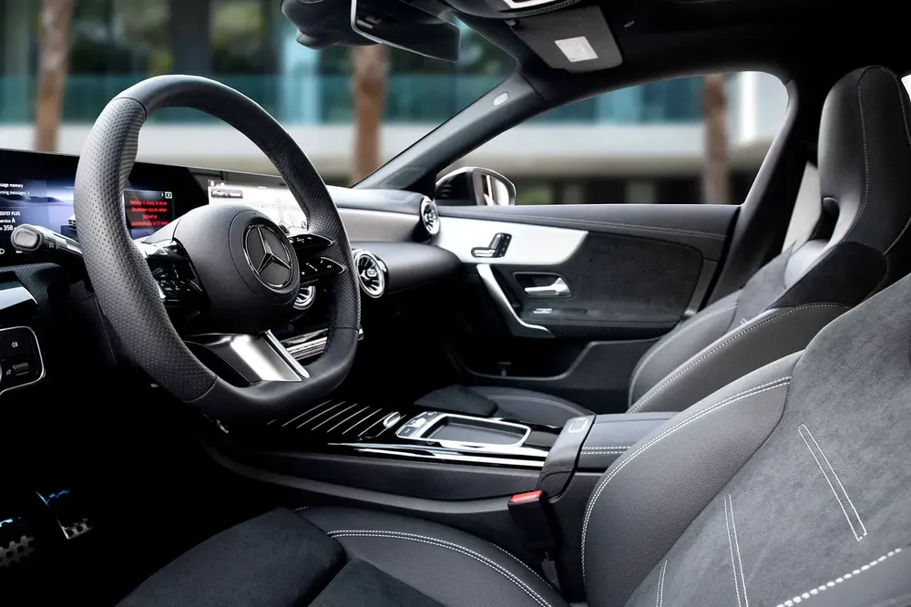 3,878 P.M | 0% Downpayment | CLA 200 AMG | 5 YEAR AGENCY WARRANTY - Image 9