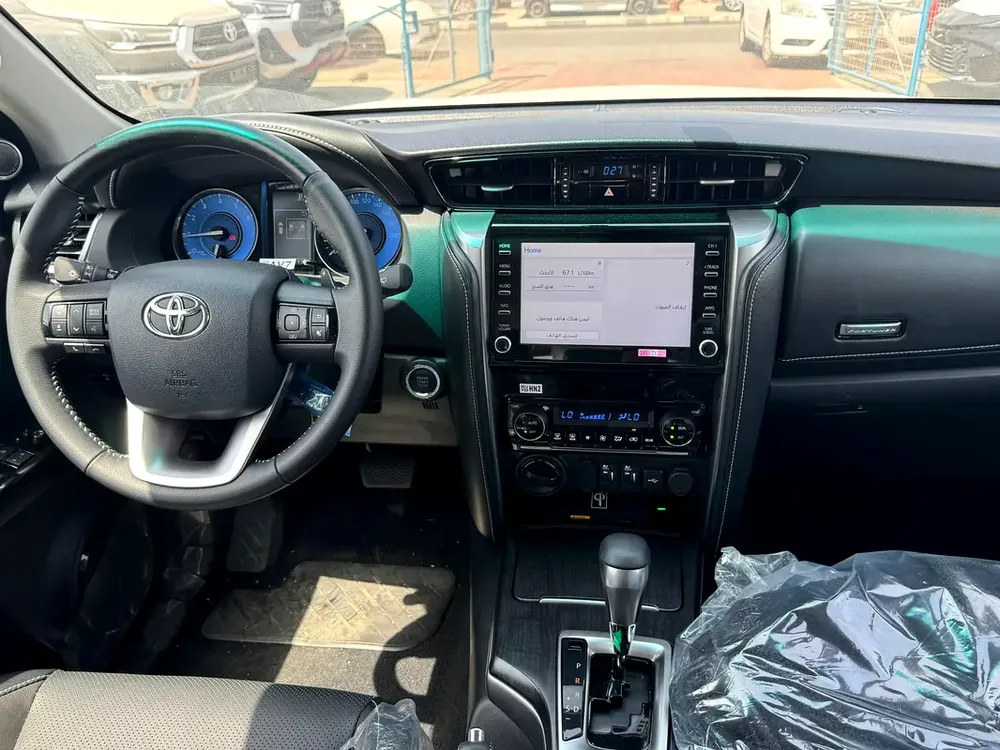Toyota Fortuner 4.0 FULL OPTION 2026 - Image 10