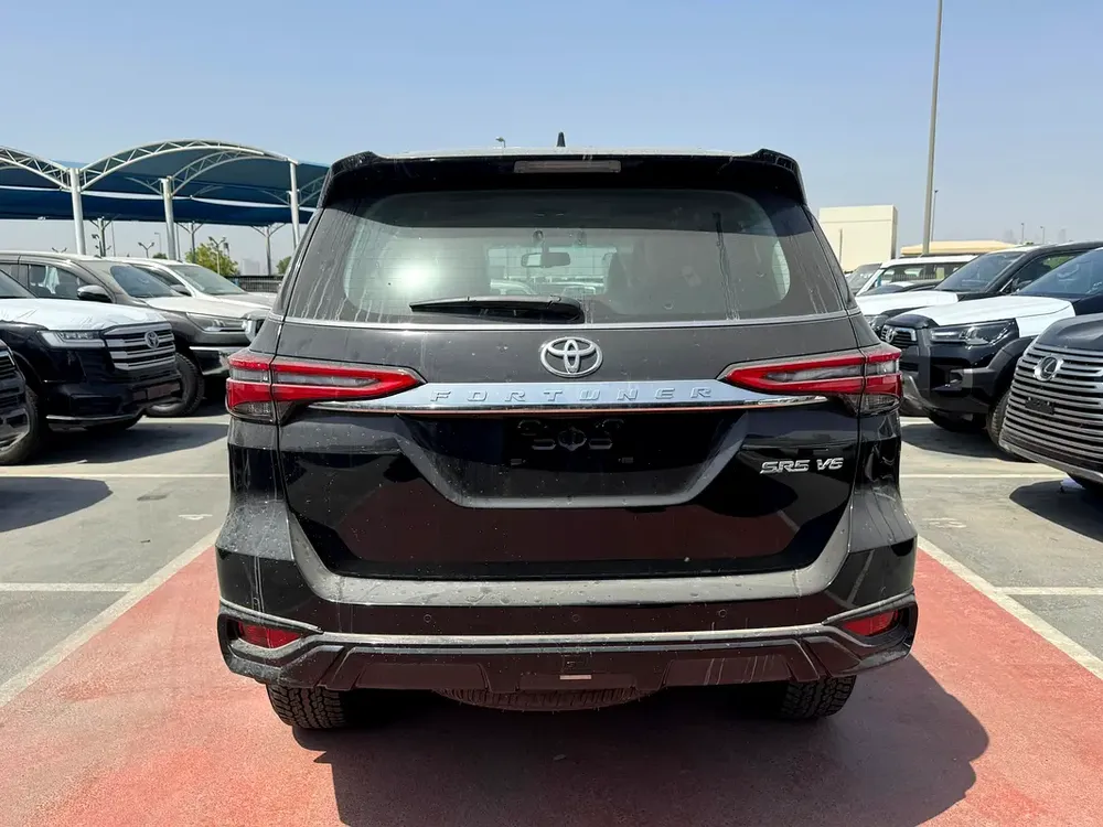 Toyota Fortuner 4.0 FULL OPTION 2026 - Image 5