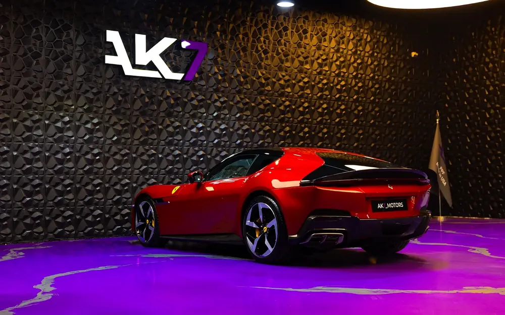Ferrari 12Cilindri Coupe 2025 - Brand New - GCC Specs? - Image 11