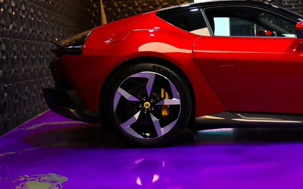 Ferrari 12Cilindri Coupe 2025 - Brand New - GCC Specs? - Image 7