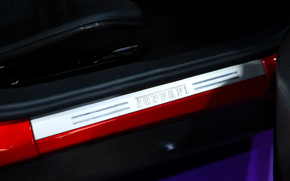 Ferrari 12Cilindri Coupe 2025 - Brand New - GCC Specs? - Image 8