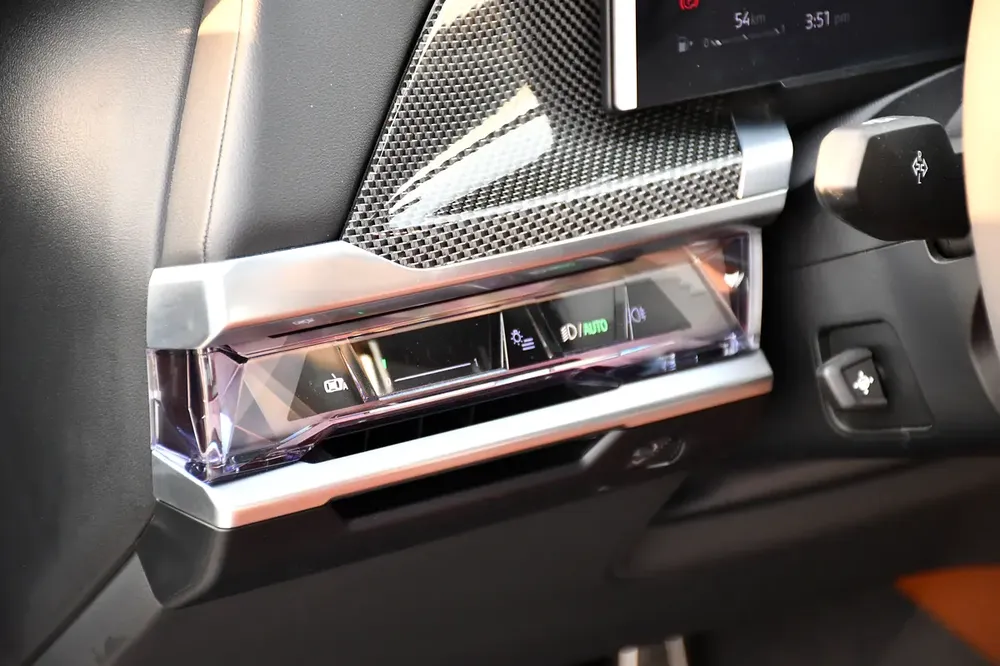 BMW 735i M KIT 2026 | UNDER WARRANTY 2 YAERS KM 600 ONLE - Image 10