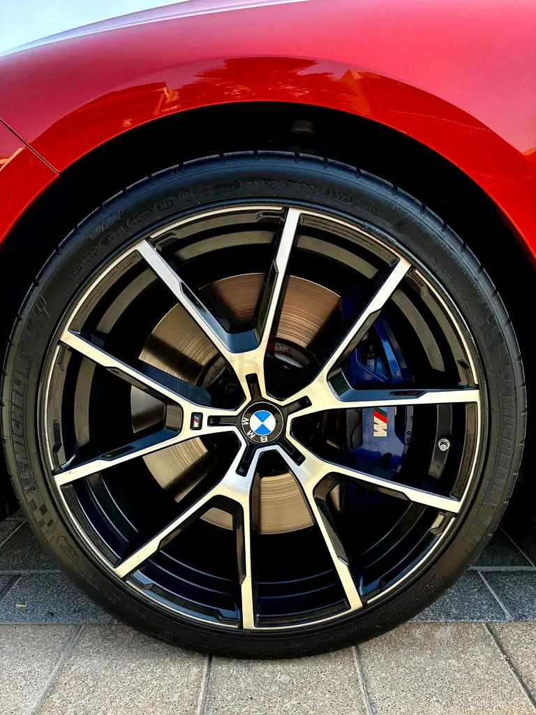 BMW 8-Series M850i xDrive 2019 GCC Specs - Image 9