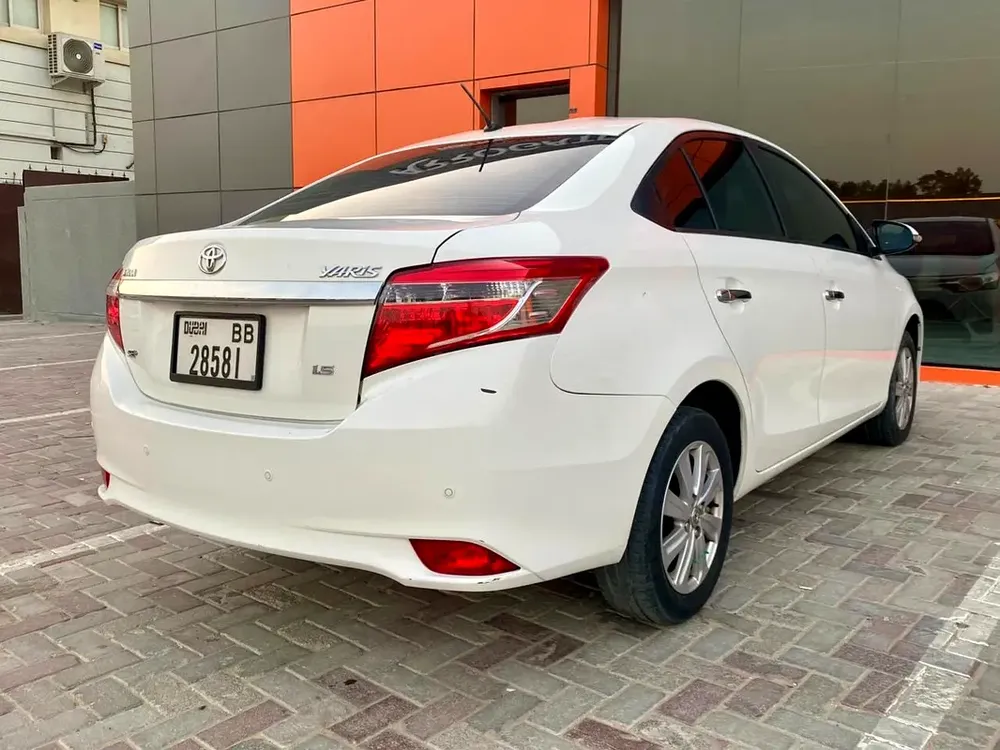 2016 TOYOTA YARIS SE+ 1.5L || ORIGINAL PAINT || ACCIDNT FREE || FULL SERVICE HISTORY|| SINGLE OWNER - Image 10