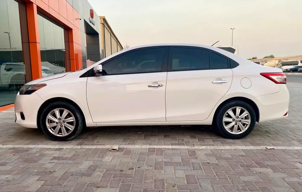 2016 TOYOTA YARIS SE+ 1.5L || ORIGINAL PAINT || ACCIDNT FREE || FULL SERVICE HISTORY|| SINGLE OWNER - Image 8