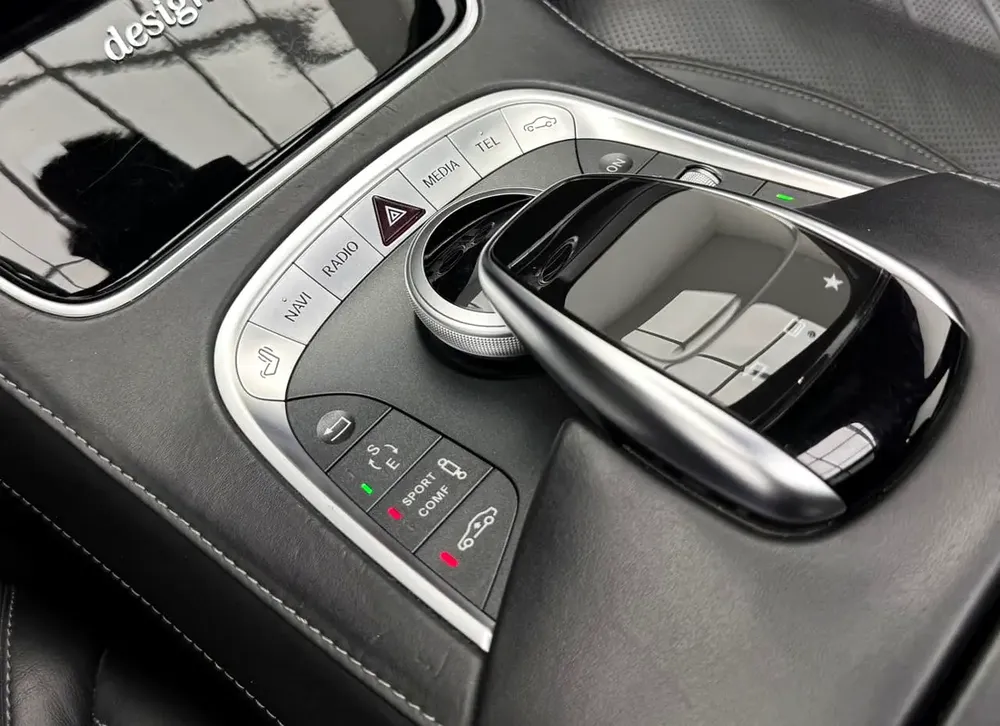 2015 Mercedes-Benz S500 AMG, Mercedes Service History, Excellent Condition, GCC - Image 10