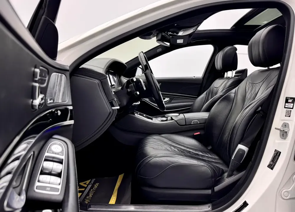2015 Mercedes-Benz S500 AMG, Mercedes Service History, Excellent Condition, GCC - Image 11