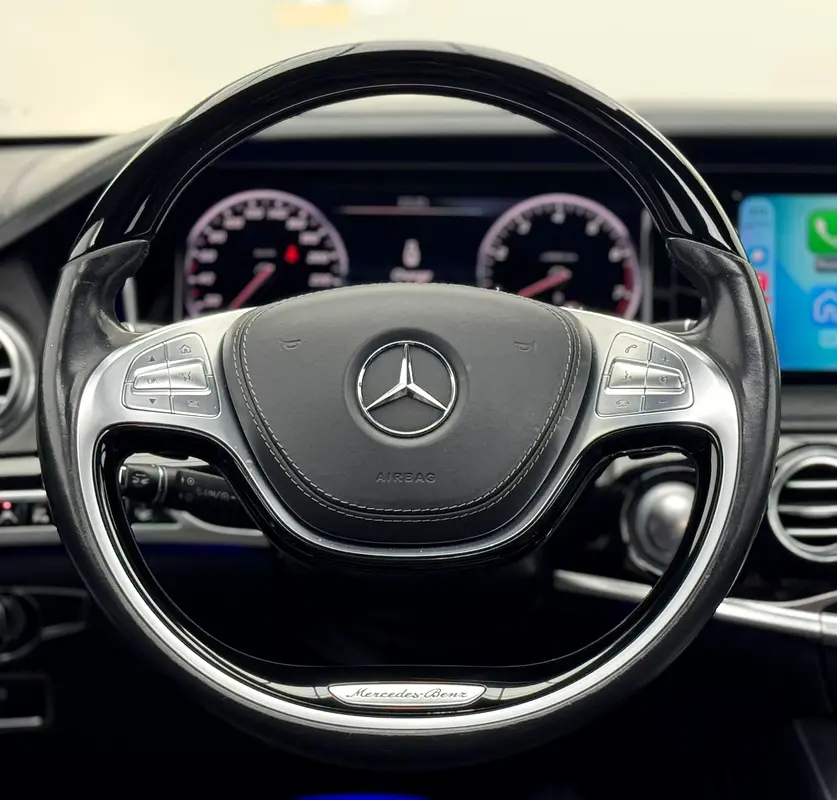 2015 Mercedes-Benz S500 AMG, Mercedes Service History, Excellent Condition, GCC - Image 9