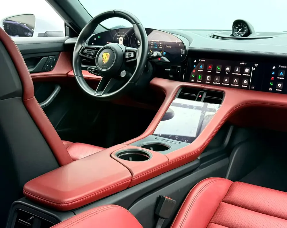 2022 Porsche Taycan 4S, 2027 Porsche Warranty, Full Porsche Service History, Fully Loaded, GCC - Image 12