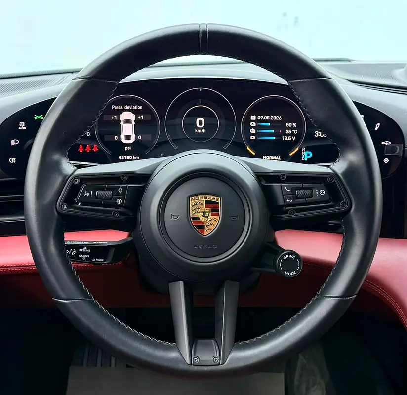 2022 Porsche Taycan 4S, 2027 Porsche Warranty, Full Porsche Service History, Fully Loaded, GCC - Image 16