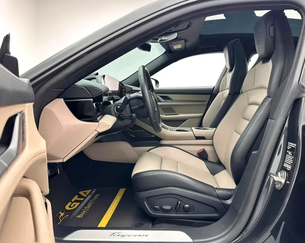 2025 Porsche Taycan, Jan/2027 Porsche Warranty, Excellent Condition, GCC - Image 12