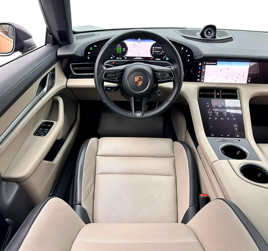 2025 Porsche Taycan, Jan/2027 Porsche Warranty, Excellent Condition, GCC - Image 8