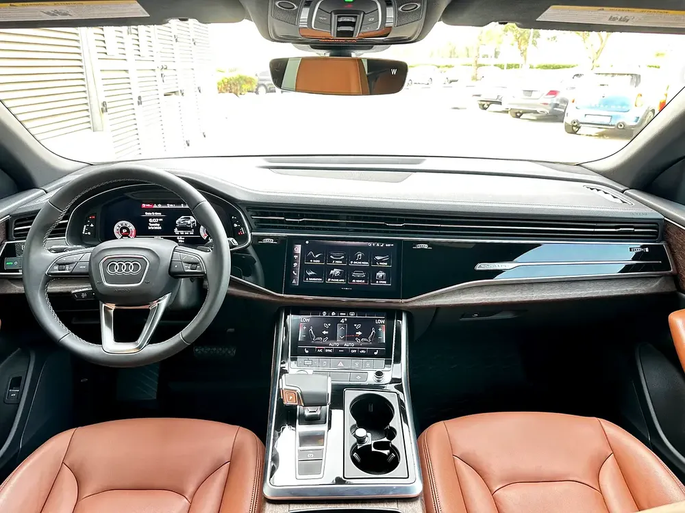 AUDI Q8 55TFSI Quattro 2025 – CLEAN TITLE – CLEAN CARFAX - Image 7