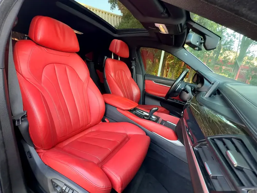 GCC Specs BMW X6 xDrive50i 2016 - Perfect Condition - Image 15