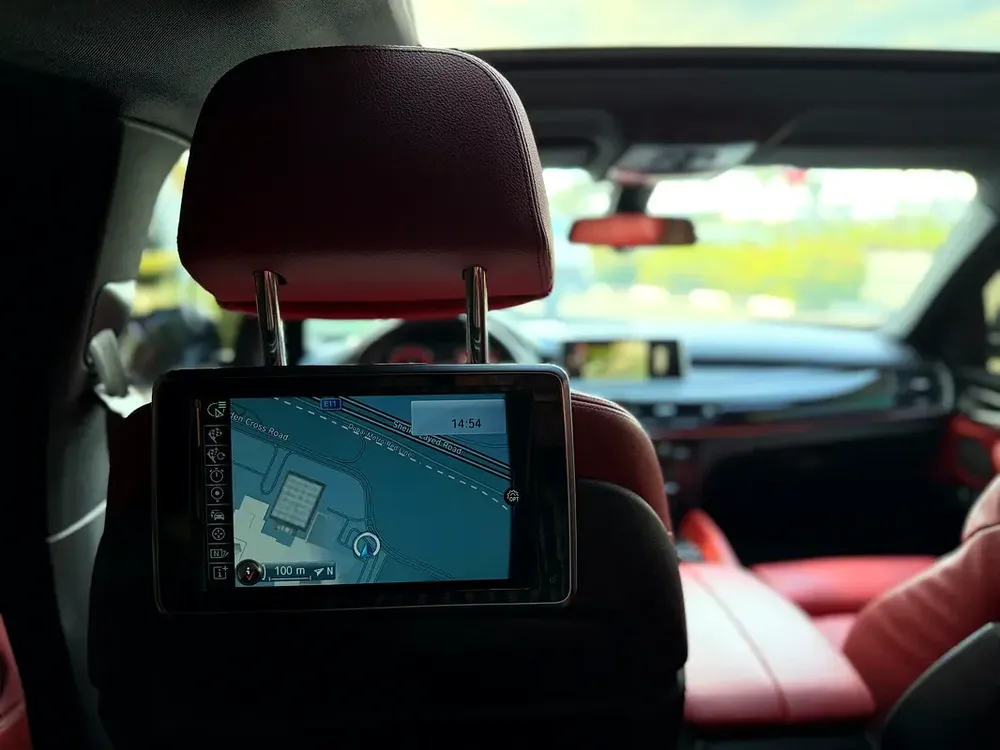 GCC Specs BMW X6 xDrive50i 2016 - Perfect Condition - Image 17