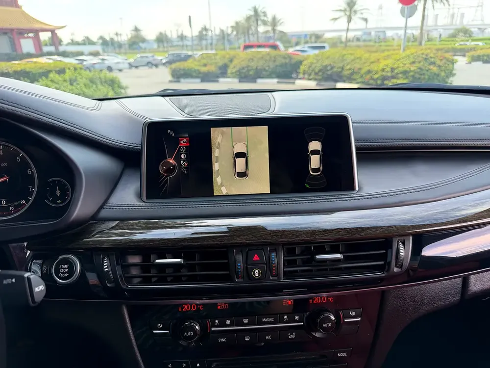 GCC Specs BMW X6 xDrive50i 2016 - Perfect Condition - Image 20