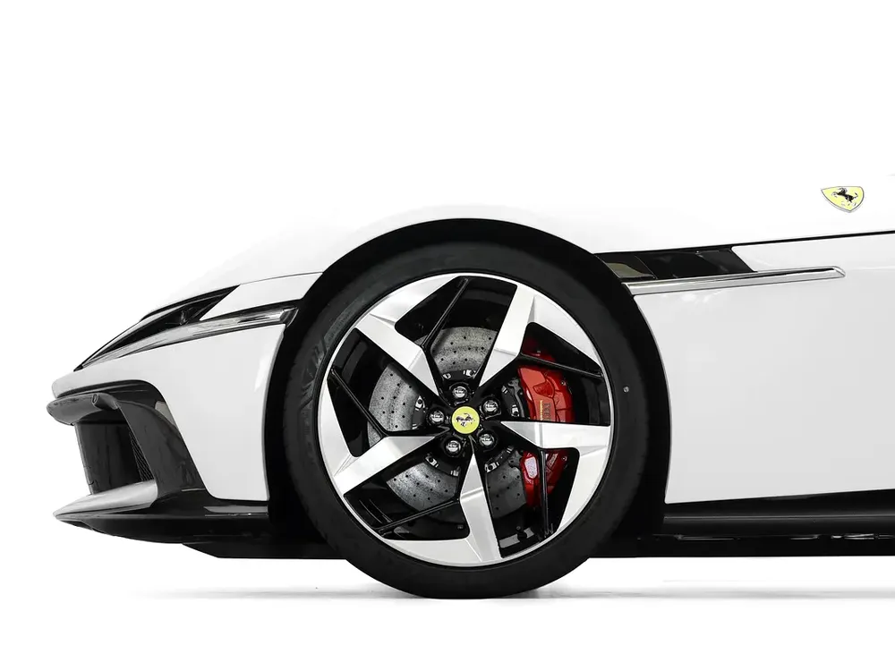 2026 FERRARI 12 CILINDRI / BRAND NEW - Image 6