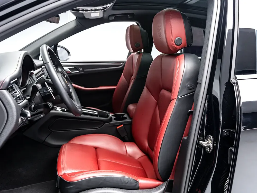 The BEST Ramadan Offer in the UAE - Limited Time, February 2028 Porsche Warranty, GCC - Image 10